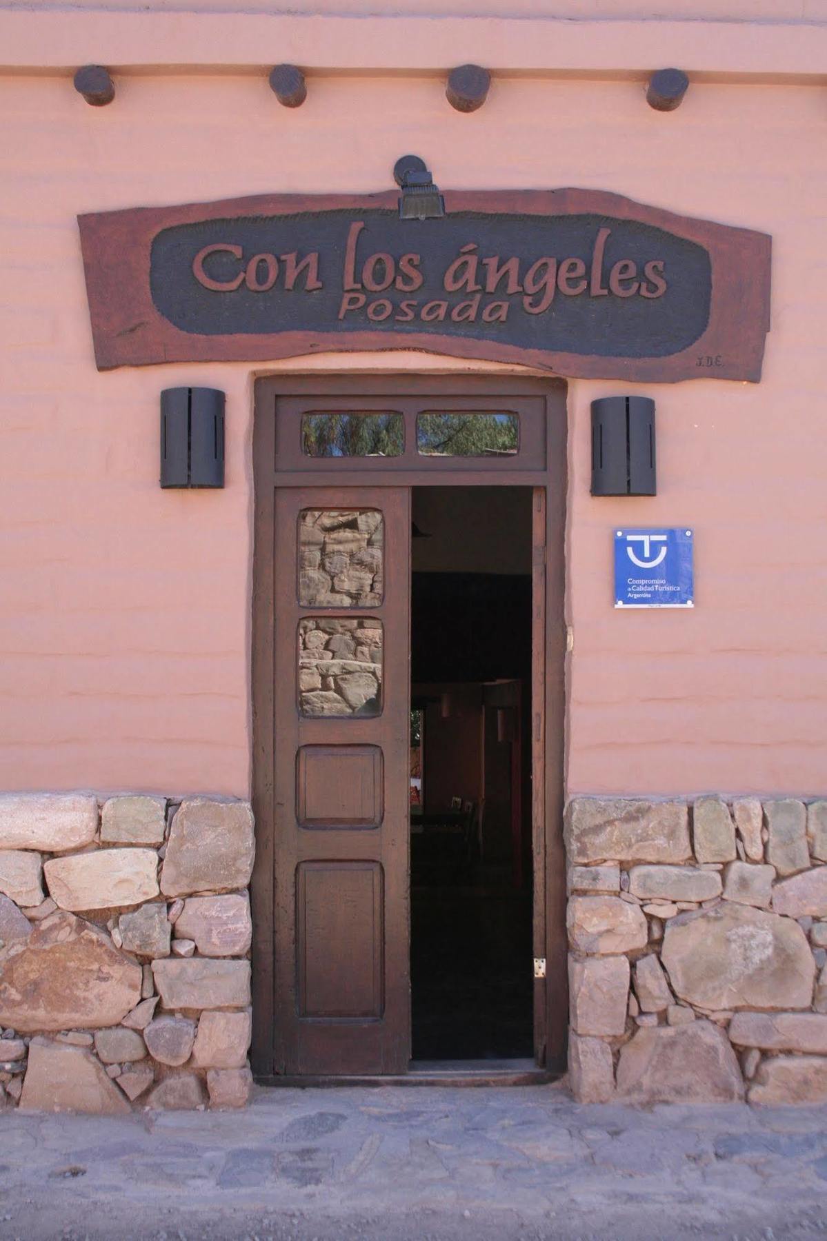 Posada Con Los Ángeles Tilcara Exterior foto